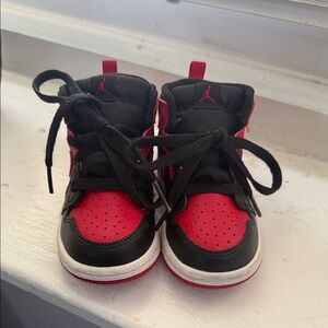 Jordan 1 Mid
Banned (2020) (TD)